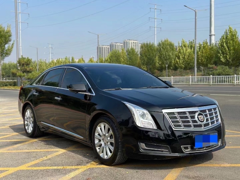 济宁15年凯迪拉克XTS9