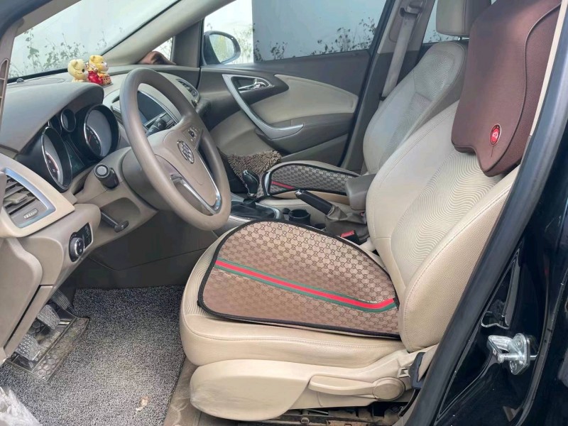 廊坊12年别克英朗GT5