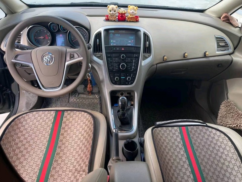 廊坊12年别克英朗GT6