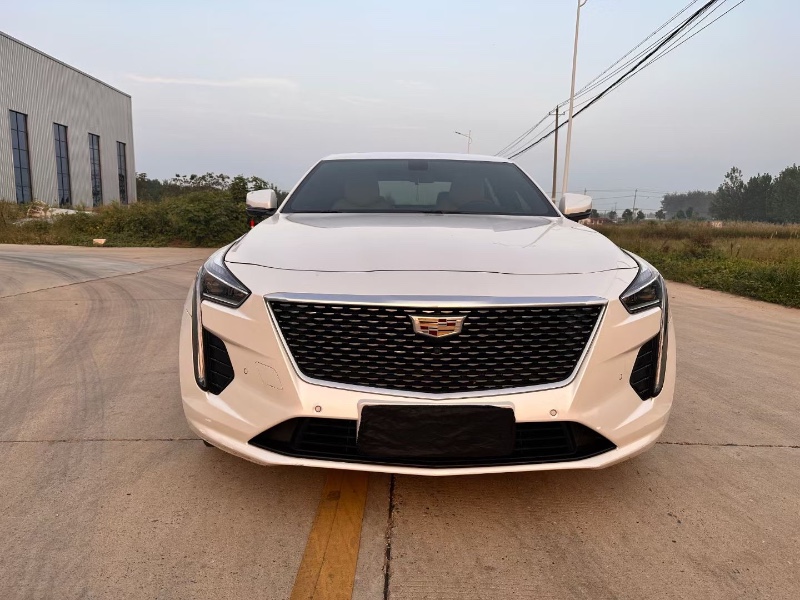 徐州20年凯迪拉克CT61