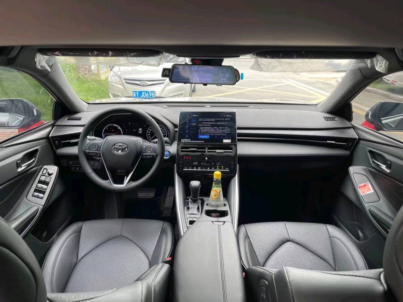 佛山23年丰田亚洲龙6