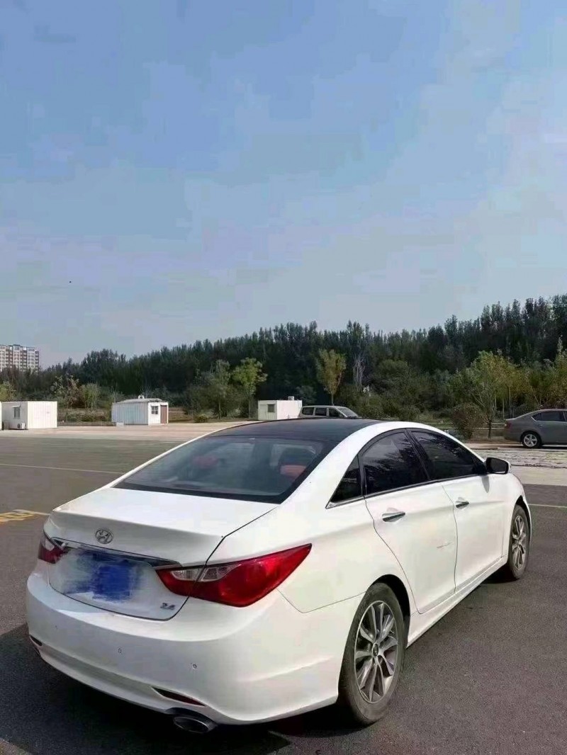 聊城14年现代索纳塔八4