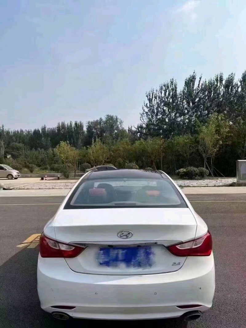 聊城14年现代索纳塔八5