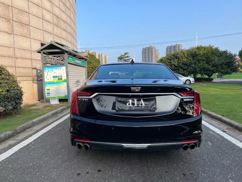 苏州19年凯迪拉克CT68
