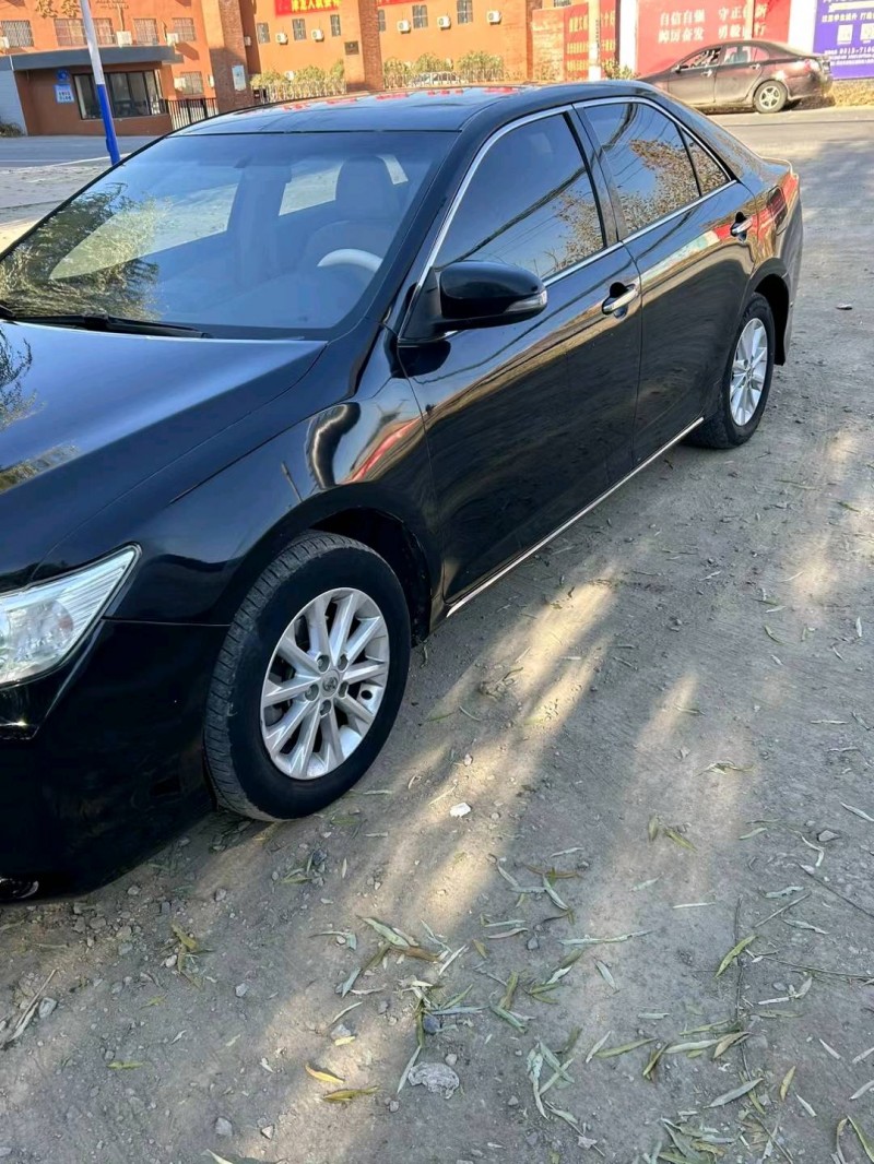 保定13年丰田凯美瑞3