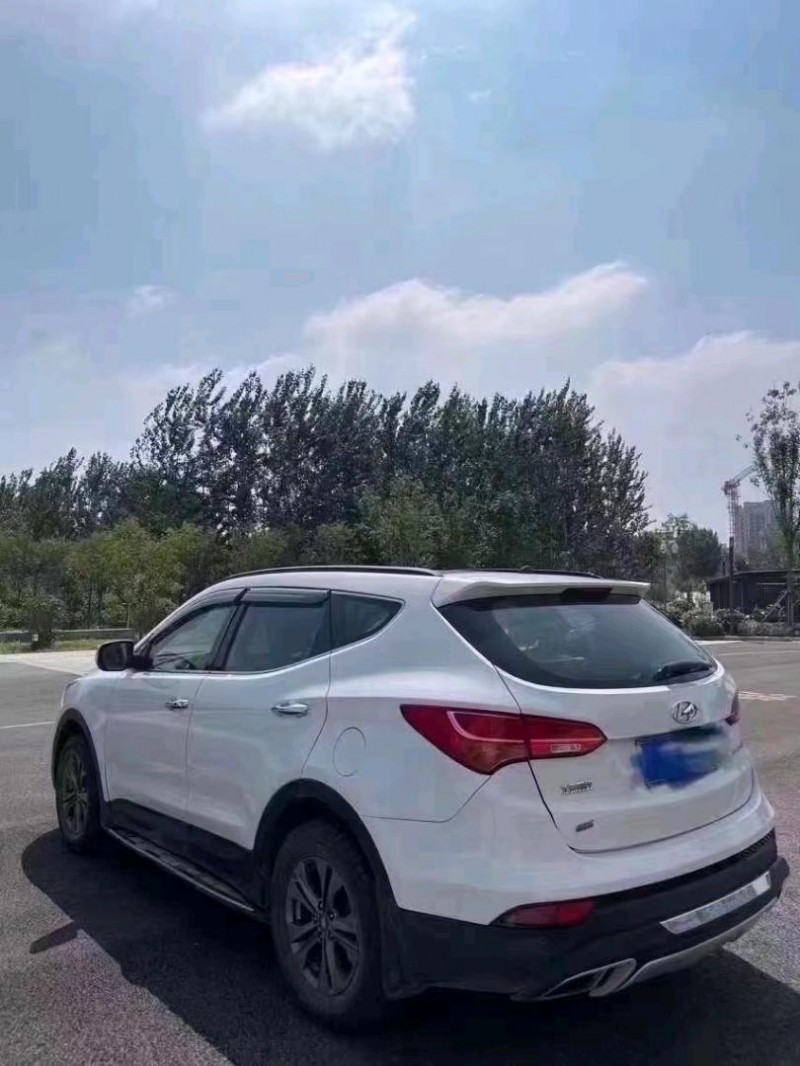 聊城15年现代新胜达5