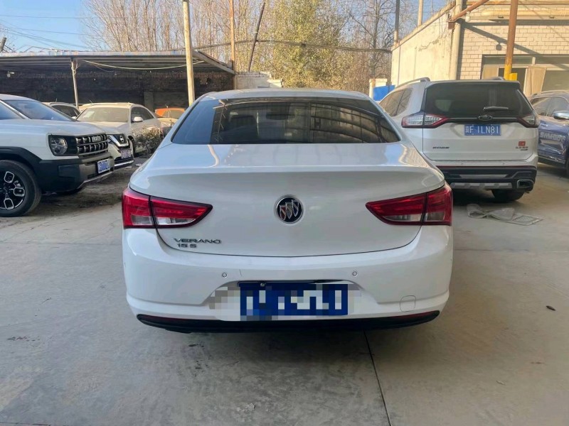 保定18年别克威朗9