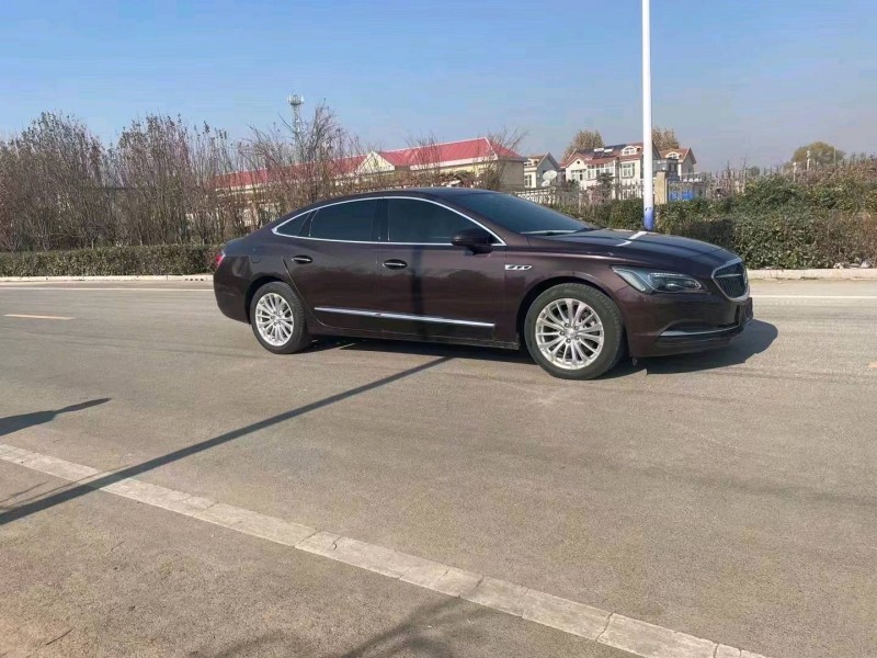 东营18年别克君越2