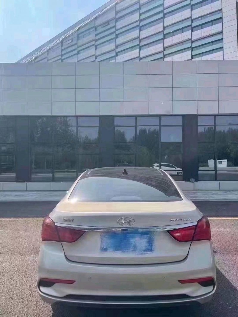 聊城18年现代名图6