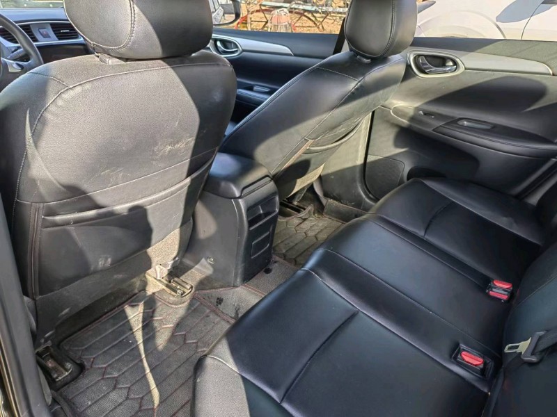 保定20年日产轩逸5