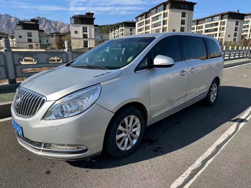 济南11年别克GL88