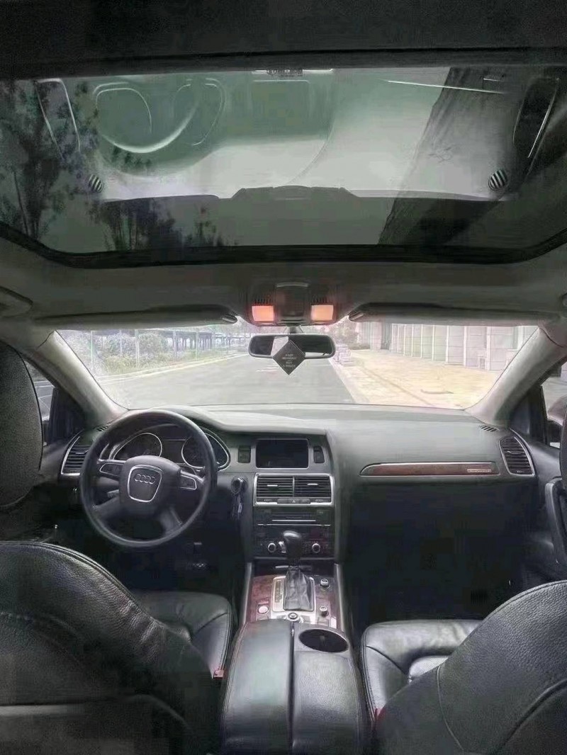 聊城11年奥迪Q78