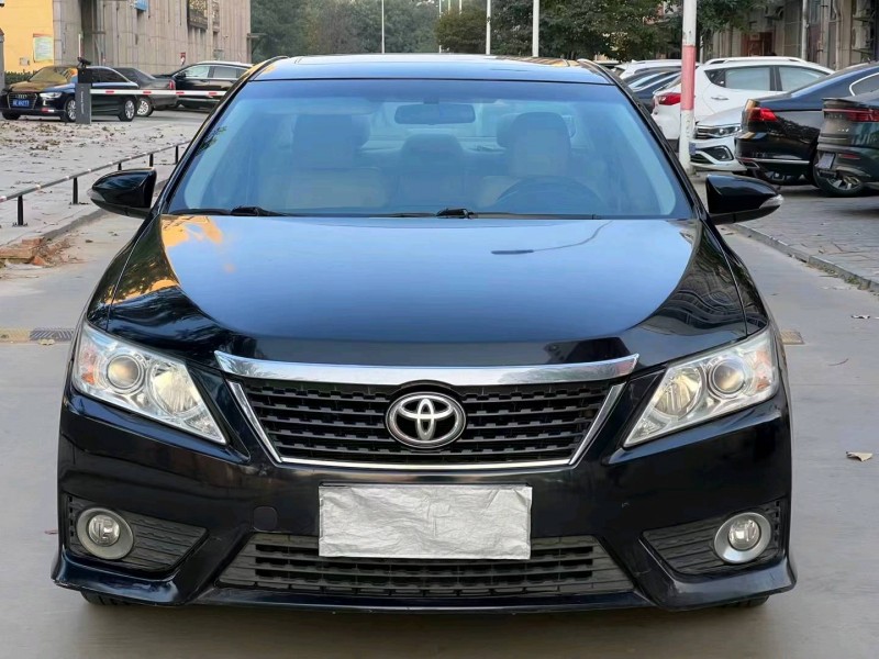 保定13年丰田凯美瑞1