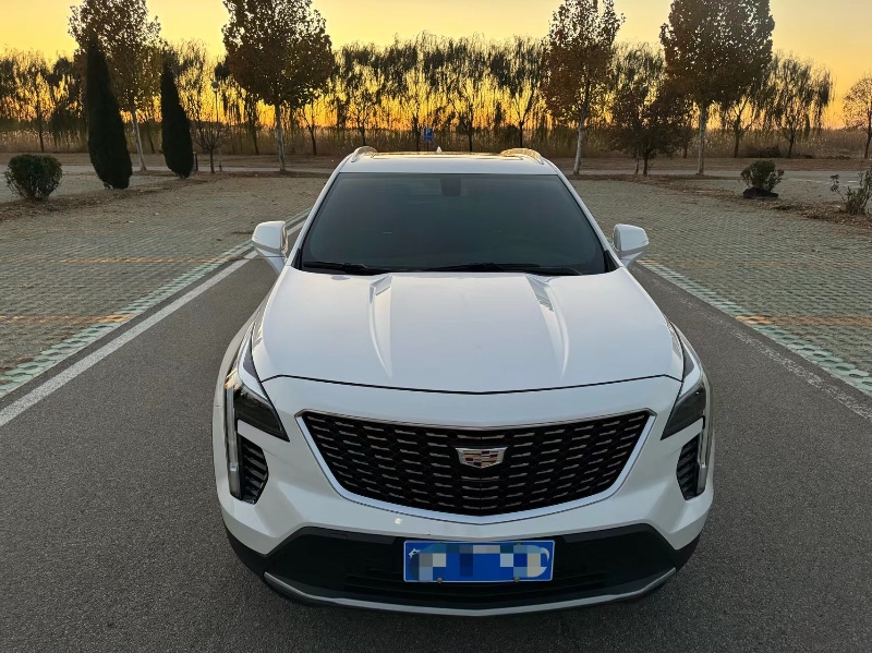 濱州20年凱迪拉克XT41