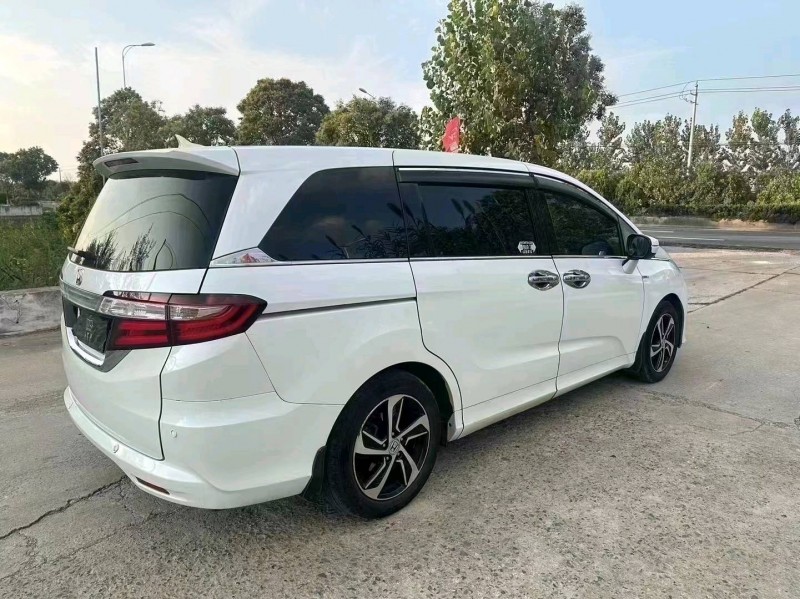 泰州16年本田奥德赛3