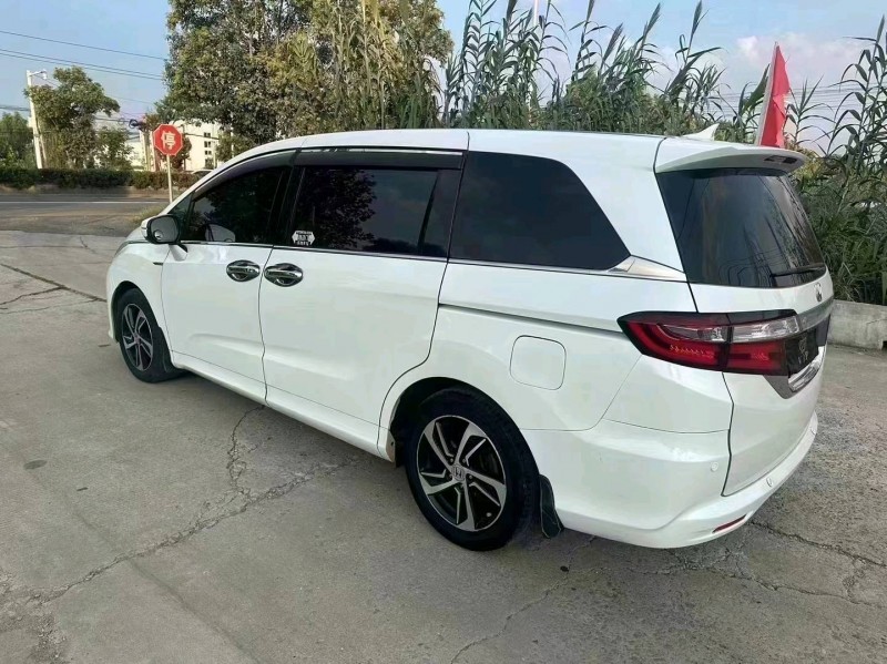 泰州16年本田奥德赛4