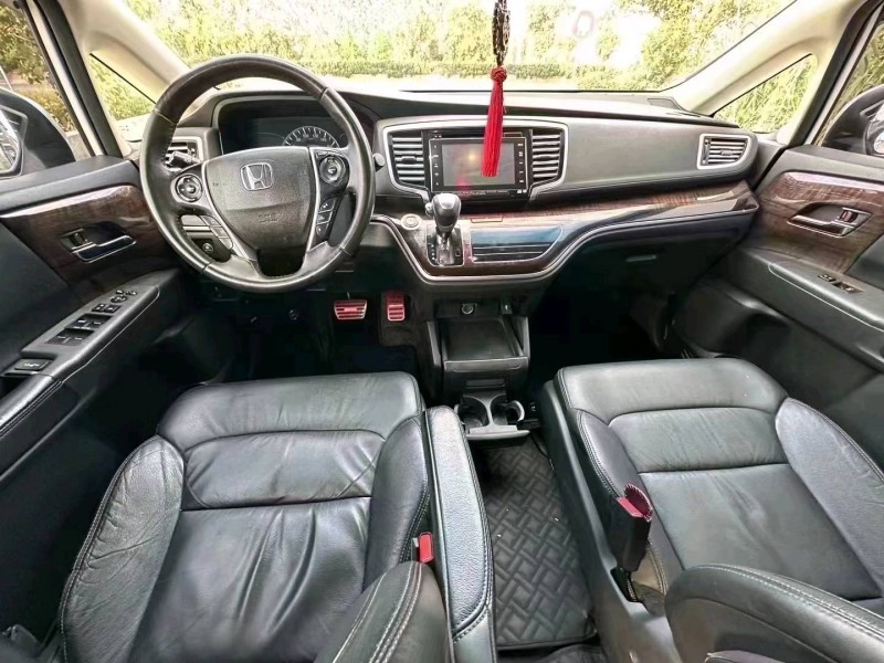 泰州16年本田奥德赛6