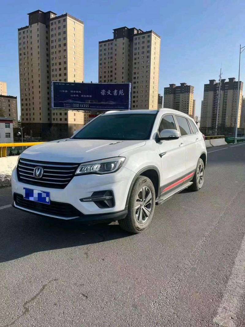 金昌21年長安汽車CS752