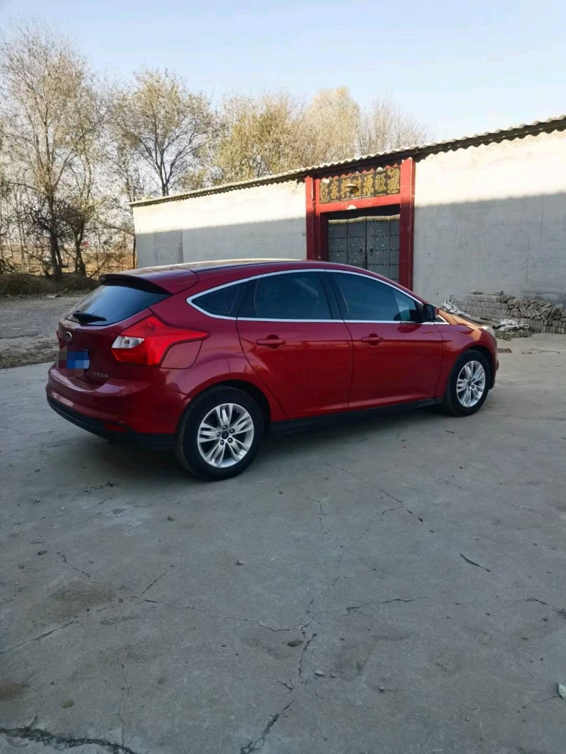 保定14年福特福克斯7