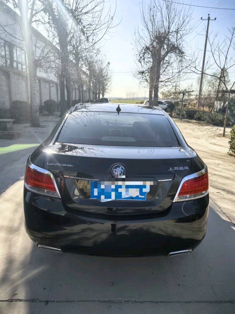 保定11年别克君越5