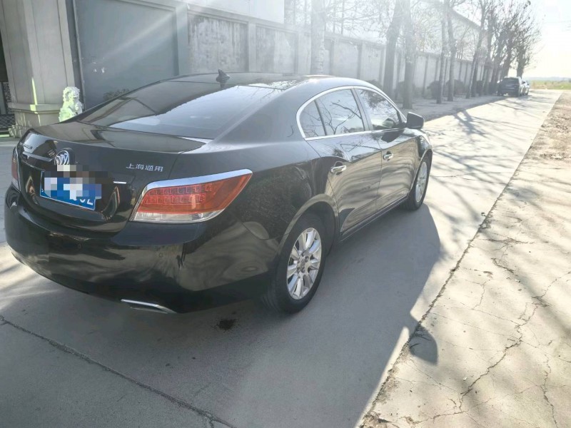 保定11年别克君越9