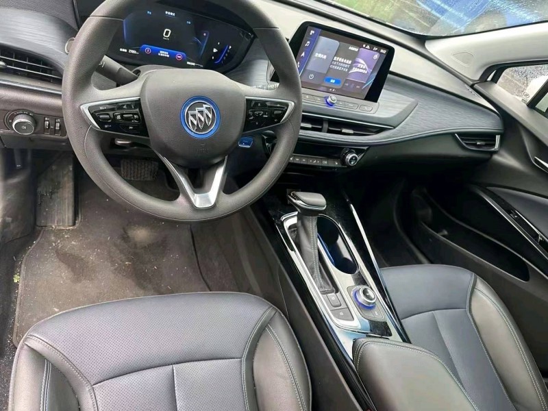 济南23年别克微蓝8