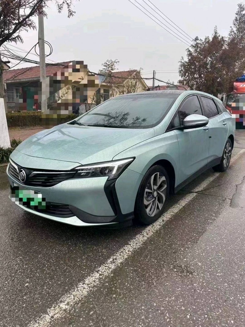 济南23年别克微蓝4