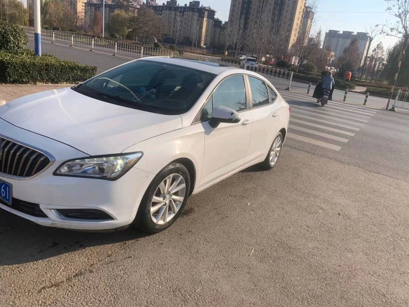 济南17年别克威朗3