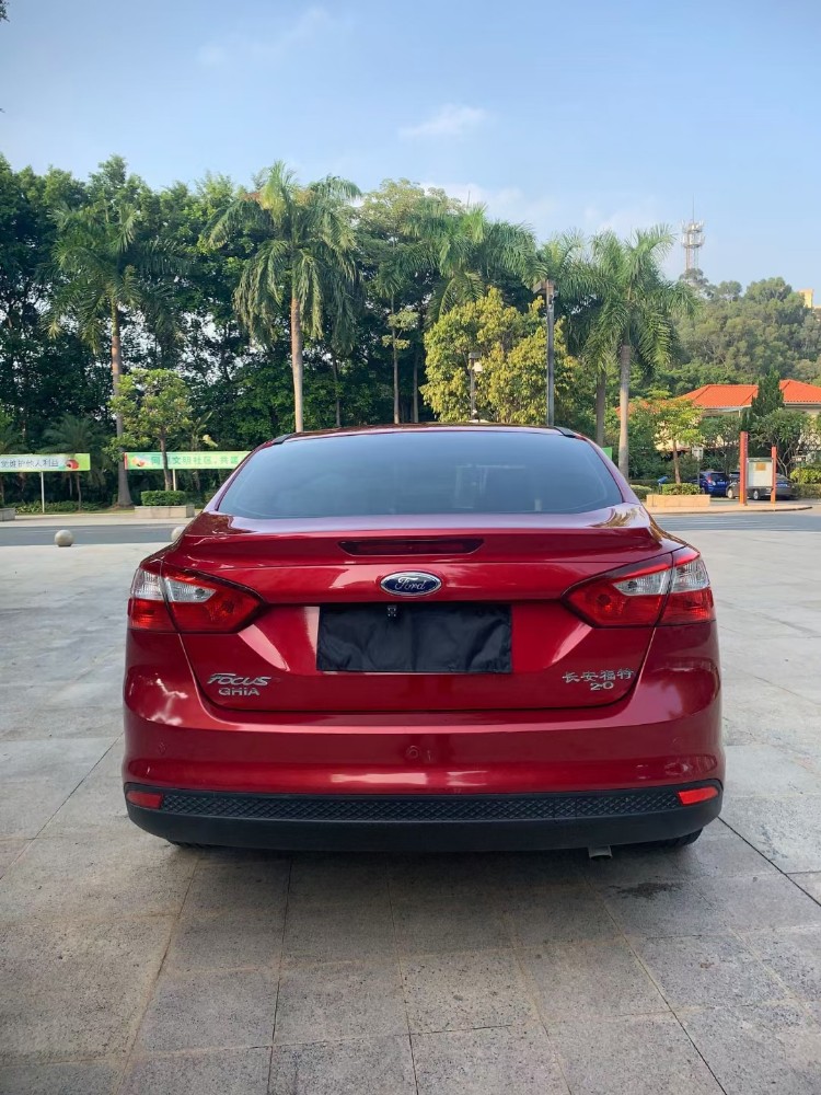 广州13年福特福克斯1