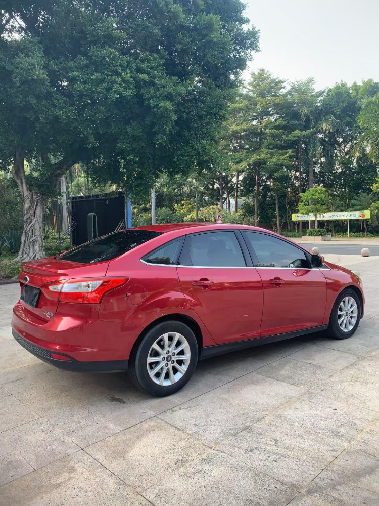 广州13年福特福克斯5