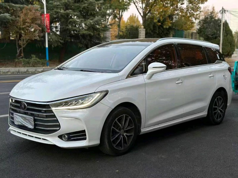 东营18年比亚迪宋MAX6