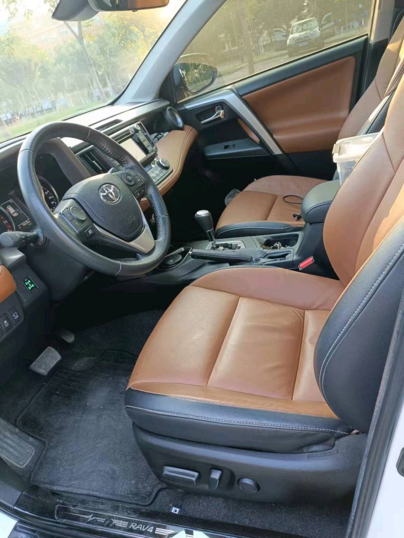 嘉兴19年丰田RAV4荣放6