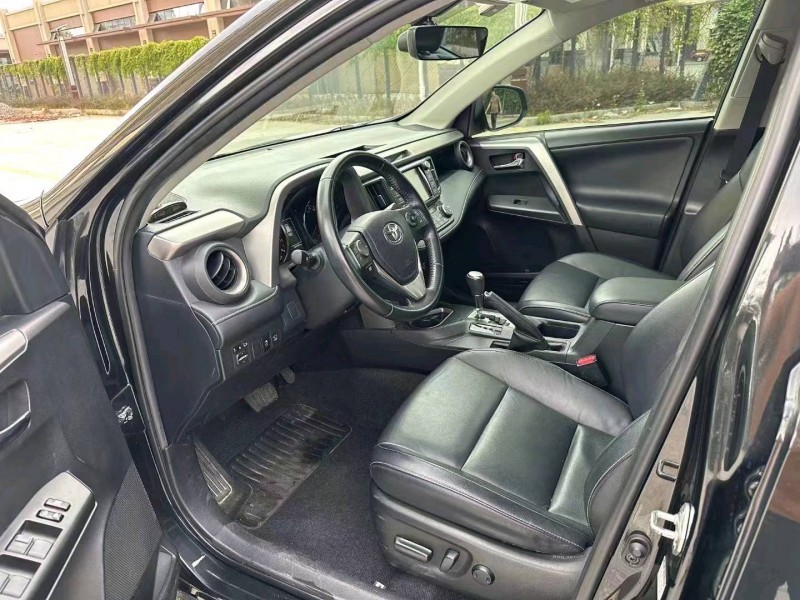 汕头18年丰田RAV4荣放6