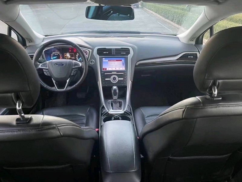 珠海16年福特蒙迪欧4