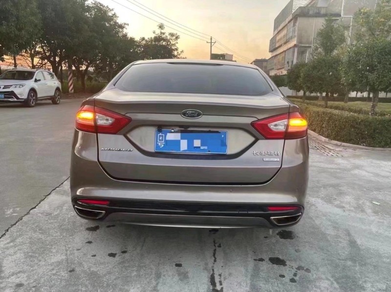 珠海16年福特蒙迪欧6