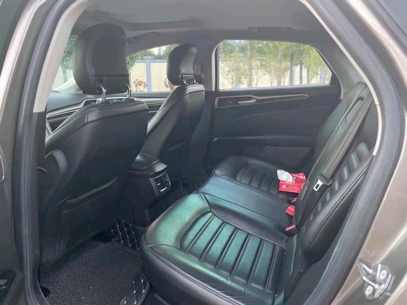 珠海16年福特蒙迪欧7