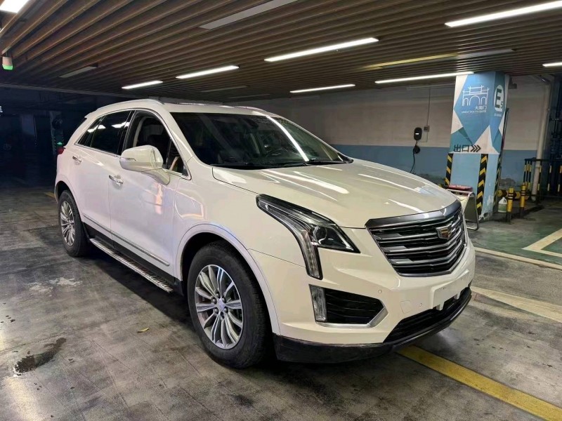 嘉兴18年凯迪拉克XT52