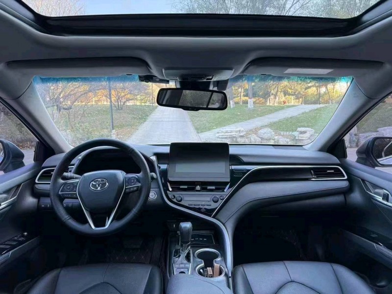 邯郸21年丰田凯美瑞9