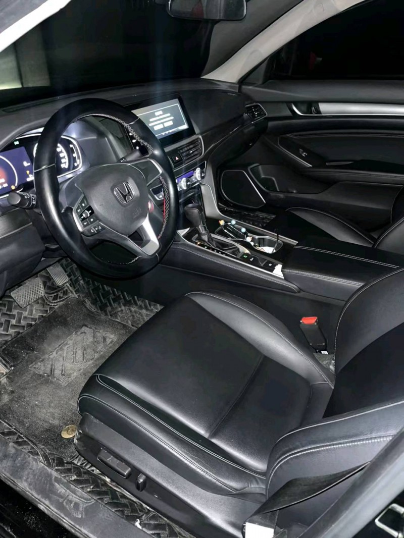 常州22年本田雅阁5