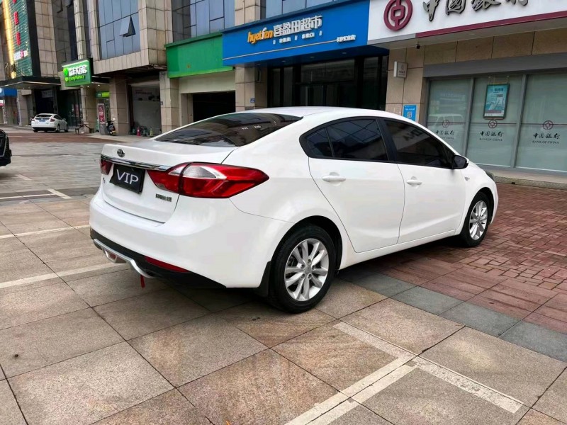 衡阳18年起亚K36