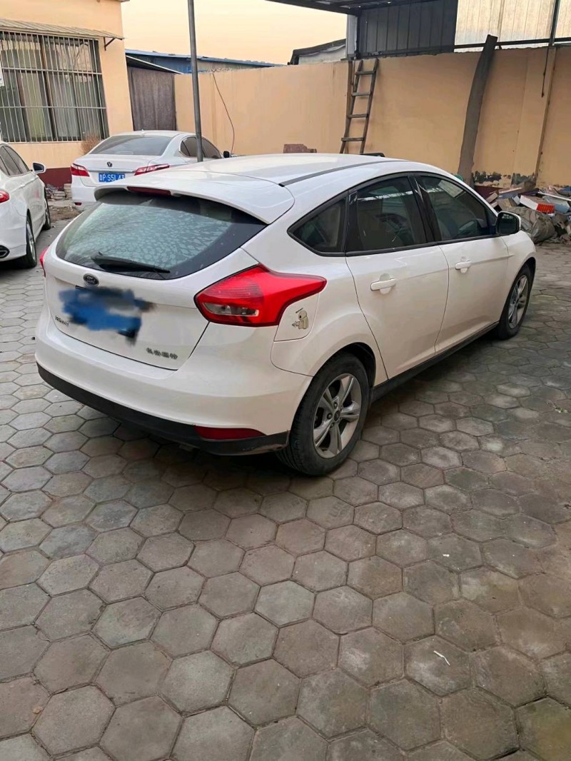 枣庄15年福特福克斯3