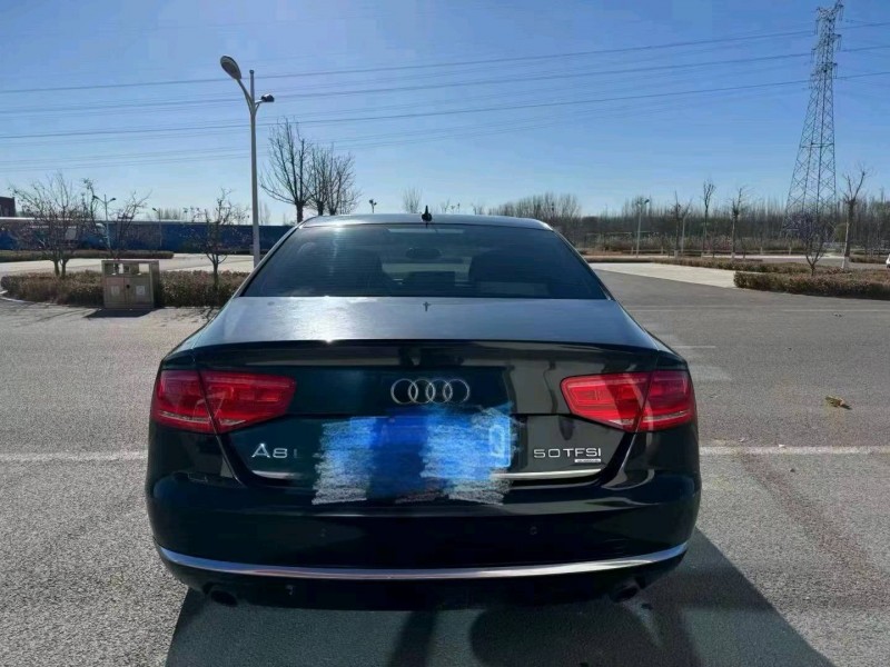 邯郸14年奥迪A8L2