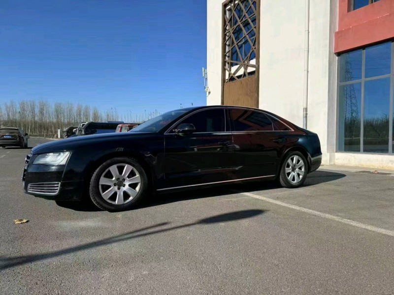 邯郸14年奥迪A8L4