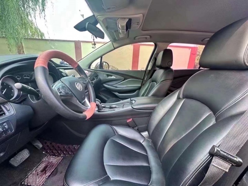 青岛19年别克昂科威6