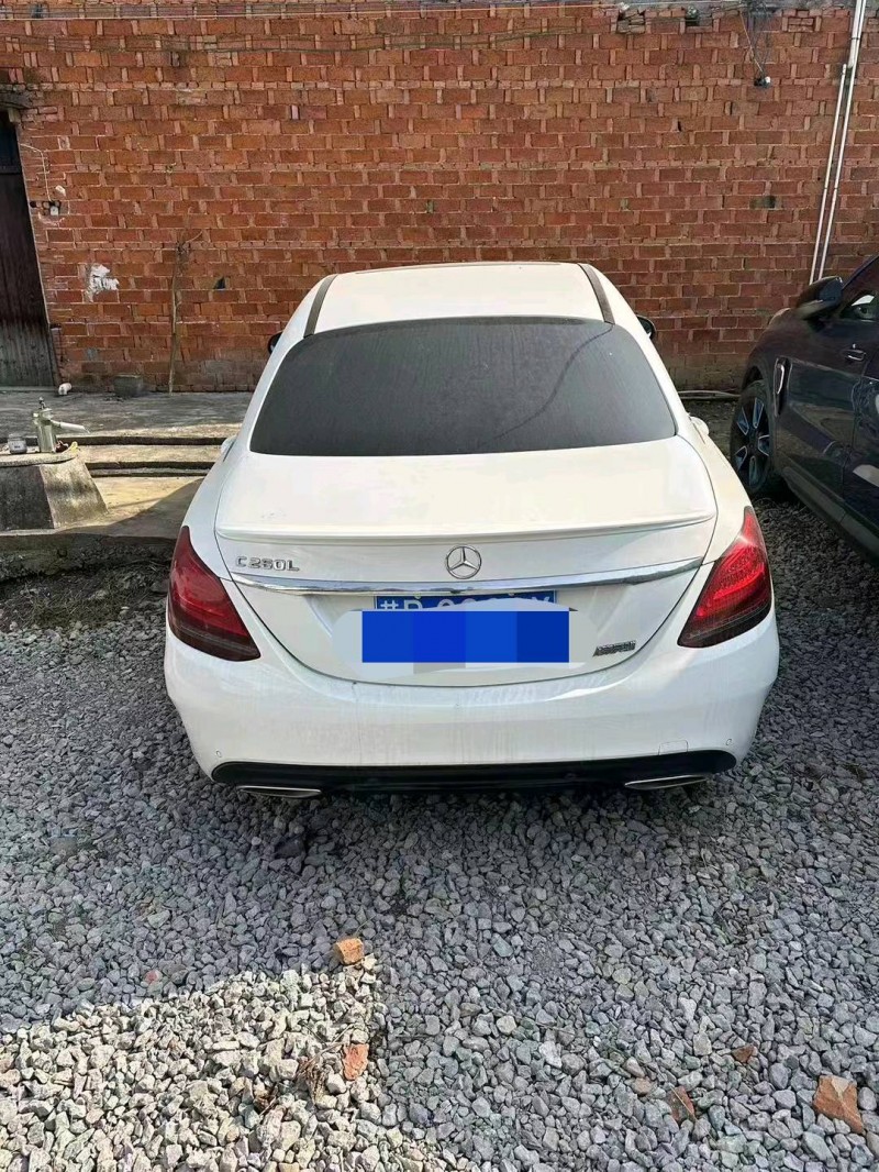 嘉兴19年奔驰C2