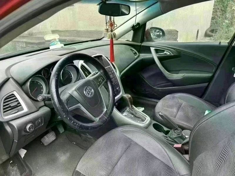 衡阳14年别克英朗3