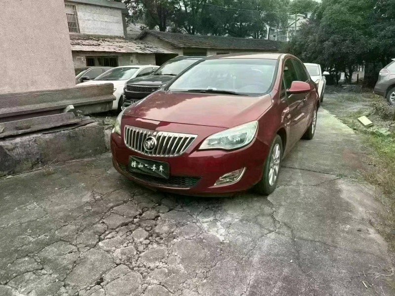 衡阳14年别克英朗4