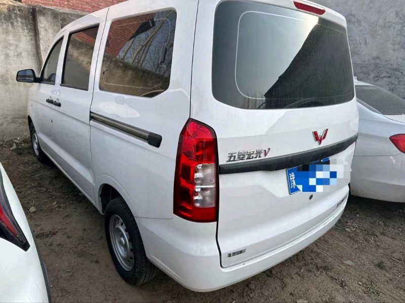 鄭州23年五菱汽車榮光5