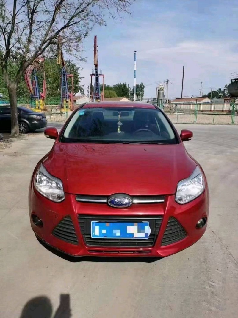 济南14年福特福克斯1