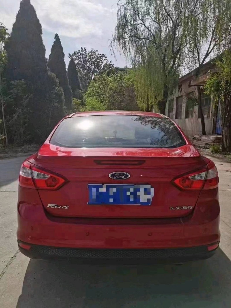 济南14年福特福克斯5